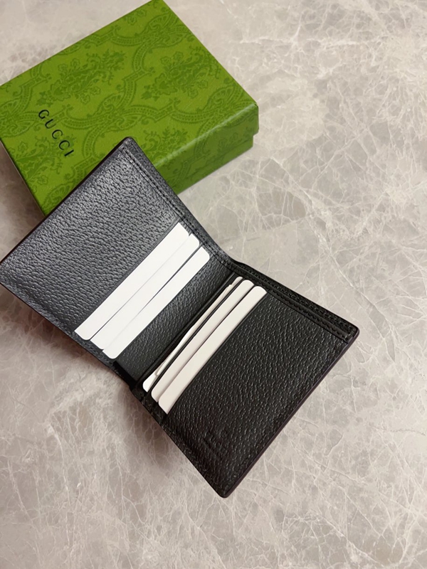 グッチ財布 レプリカ内部構造